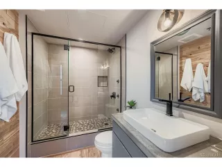 Photo #6: 4486718 Listing 