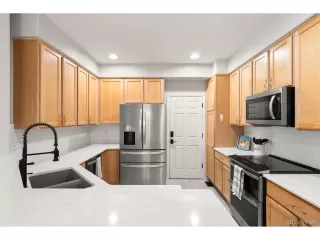 Photo #3: 4489367 Listing