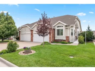 Photo #5: 4489367 Listing