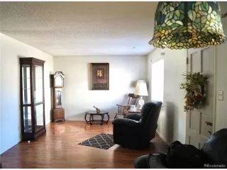 Photo #2: 4490051 Listing 