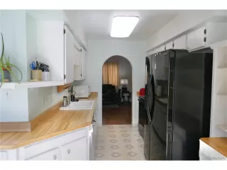 Photo #3: 4490051 Listing 