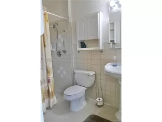 Photo #6: 4490051 Listing 