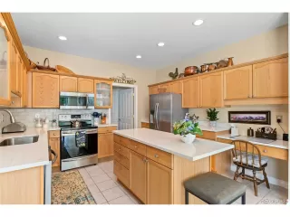 Photo #6: 4490177 Listing 