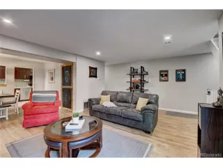 Photo #3: 4491068 Listing