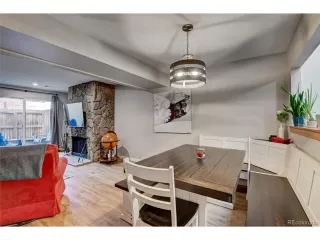 Photo #5: 4491068 Listing