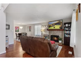 Photo #3: 4492096 Listing 