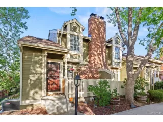 Photo #2: 4498128 Listing