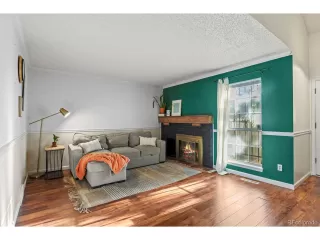 Photo #6: 4498128 Listing