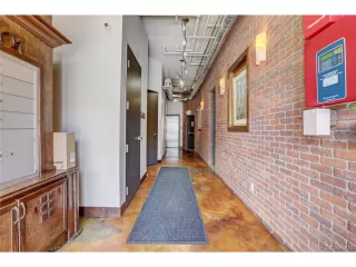 Photo #3: 4498350 Listing