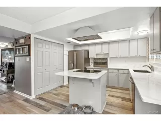 Photo #3: 4500051 Listing