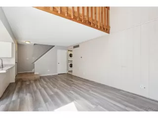 Photo #4: 4500572 Listing