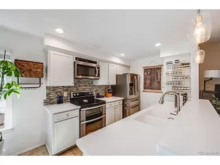 Photo #4: 4500873 Listing 