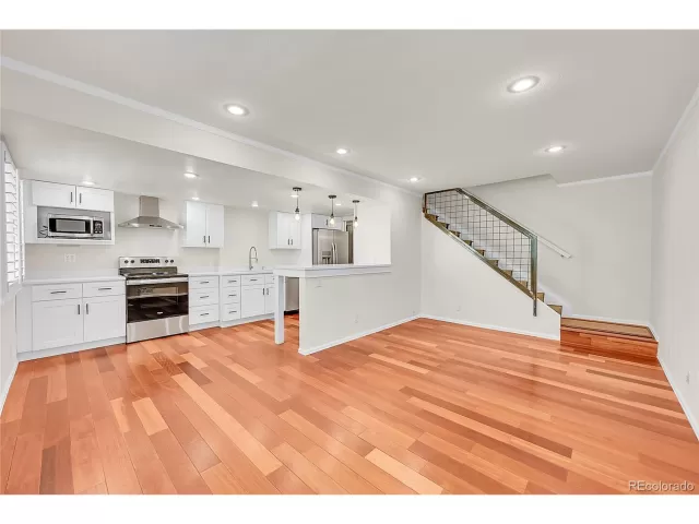 MLS: 4502417 Condo For Sale