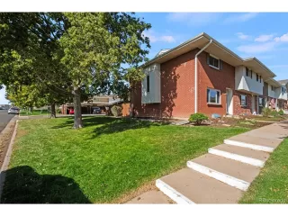 Photo #3: 4502700 Listing