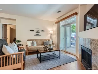 Photo #3: 4503353 Listing