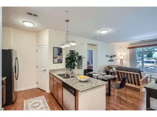 Photo #4: 4503353 Listing