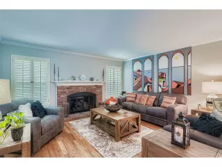 Photo #4: 4506655 Listing 