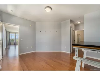 Photo #5: 4510540 Listing