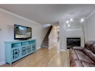 Photo #2: 4511167 Listing