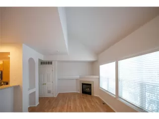 Photo #3: 4511183 Listing 