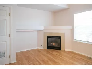 Photo #5: 4511183 Listing 