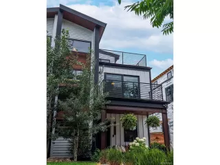 Photo #2: 4511802 Listing 