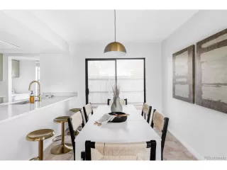 Photo #4: 4512411 Listing