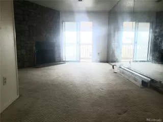 Photo #4: 4513047 Listing 