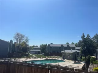 Photo #5: 4513455 Listing