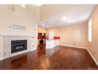 Photo #2: 4513466 Listing