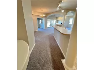 Photo #3: 4513622 Listing