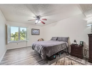 Photo #4: 4519159 Listing