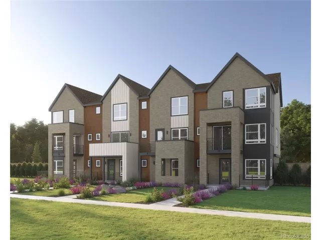 MLS: 4519842 Condo For Sale