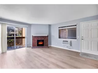 Photo #3: 4521112 Listing