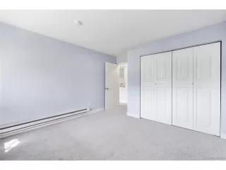 Photo #6: 4521112 Listing