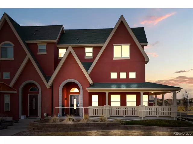 MLS: 4521552 Condo For Sale