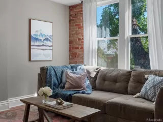 Photo #5: 4522240 Listing 