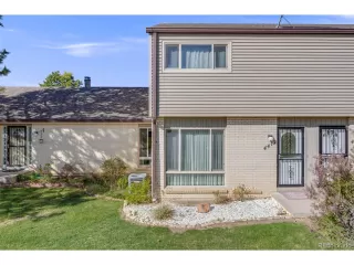 Photo #2: 4523727 Listing