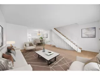 Photo #3: 4523727 Listing