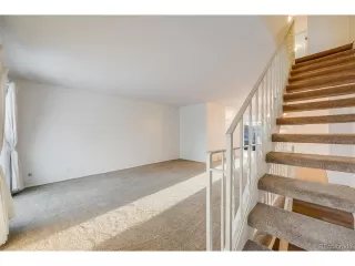 Photo #6: 4523727 Listing