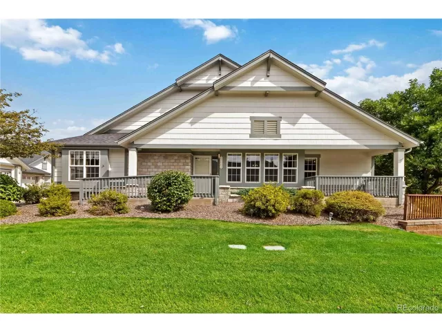 MLS: 4524450 Condo For Sale