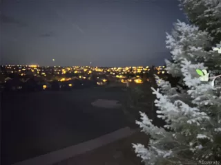 Photo #2: 4526516 Listing