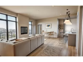 Photo #4: 4531562 Listing 