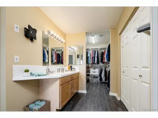 Photo #5: 4531962 Listing