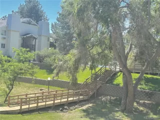 Photo #5: 4533730 Listing 