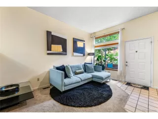 Photo #3: 4534066 Listing