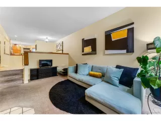 Photo #4: 4534066 Listing