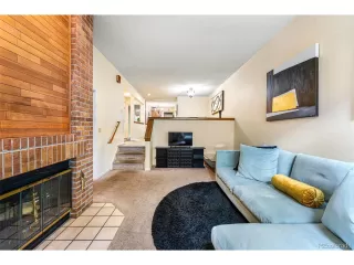 Photo #5: 4534066 Listing