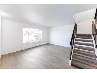 Photo #2: 4534346 Listing 