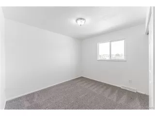 Photo #3: 4534346 Listing 